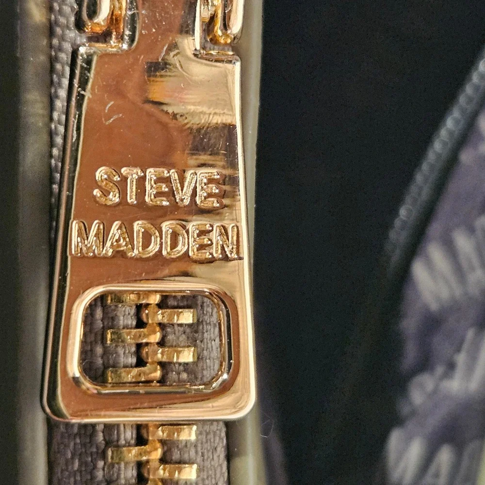 Steve Madden Satchel Bag‎ Olive Green Pebbled Crossbody with Card Case